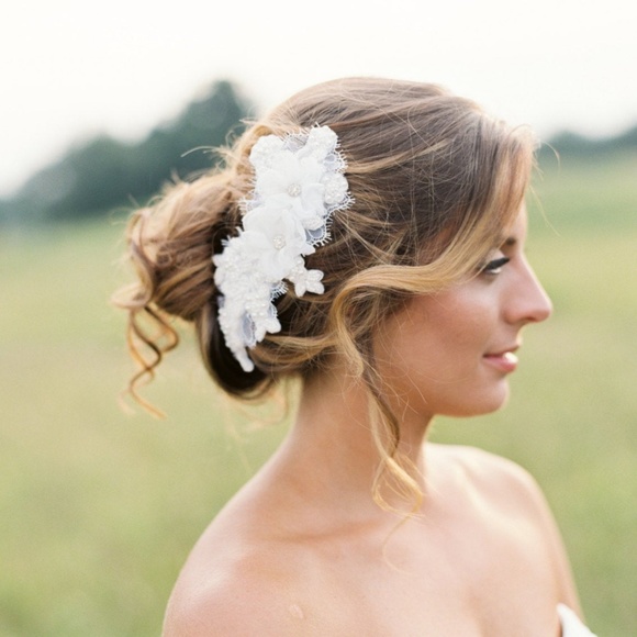 Wedding Headpiece. Bridal Lace Beaded Hair Piece.